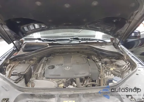 2015 Mercedes-Benz Ml 350 4Matic z USA, uszkodzony, nr VIN 4JGDA5HB7FA583585